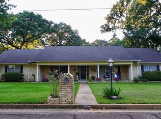 8319 Oxford Dr, Tyler, TX 75703