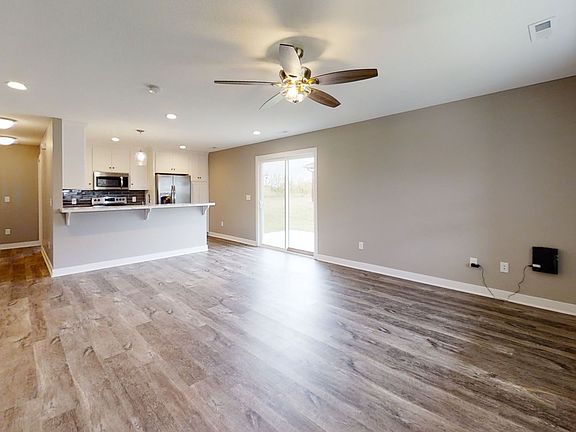5th image of 11867 Ridgeway Dr
