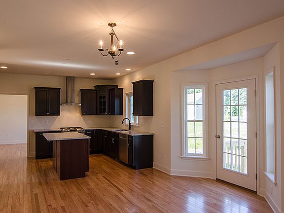 4th image of Cragmoor Ln #Shg9m8