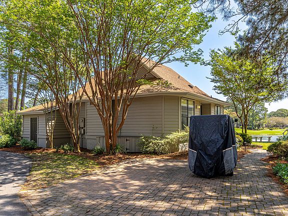 4th image of 171 Cove Dr