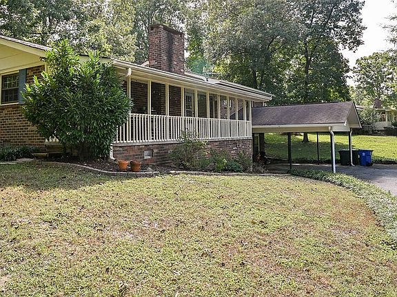 5th image of 3815 Woodbine Cir NW