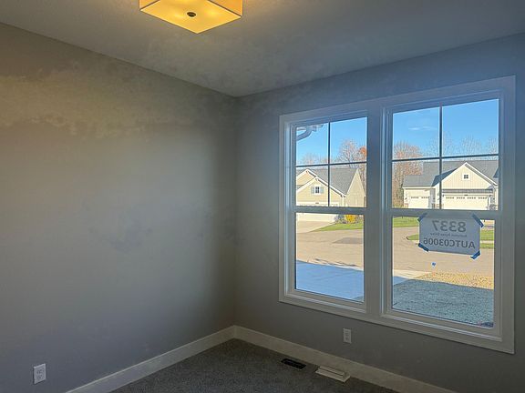 4th image of 8337 Autumn Acres Dr