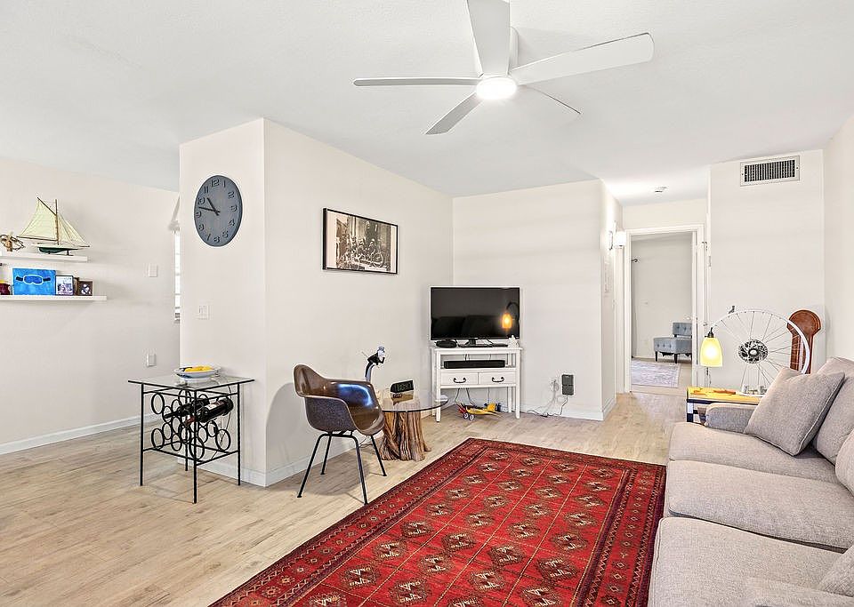 1st image of 85 Crooked Tree Ln APT 203