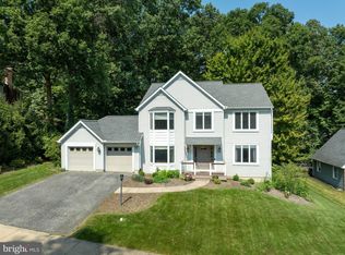 609 Stoneledge Rd, State College, PA 16803