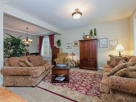 5th image of 10213 NE 33rd Ct