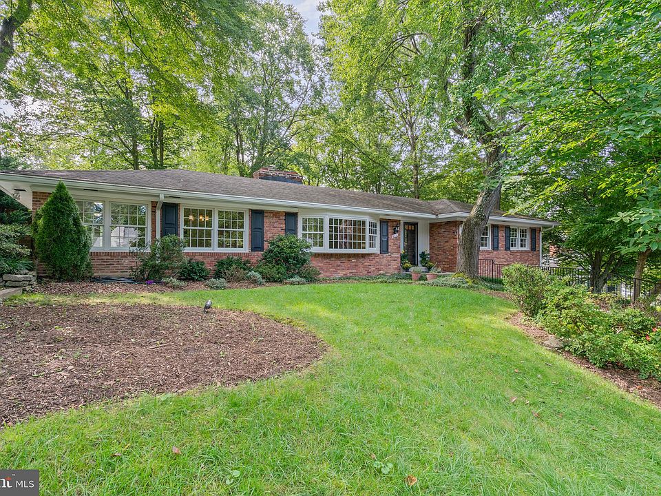 1st image of 6011 Balsam Dr