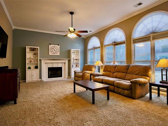 2nd image of 4207 Lazy Creek Dr