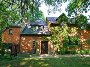 8929 S Pleasant Ave, Chicago, IL 60643
