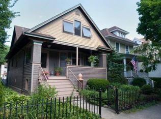 1104 S Euclid Ave, Oak Park, IL 60304