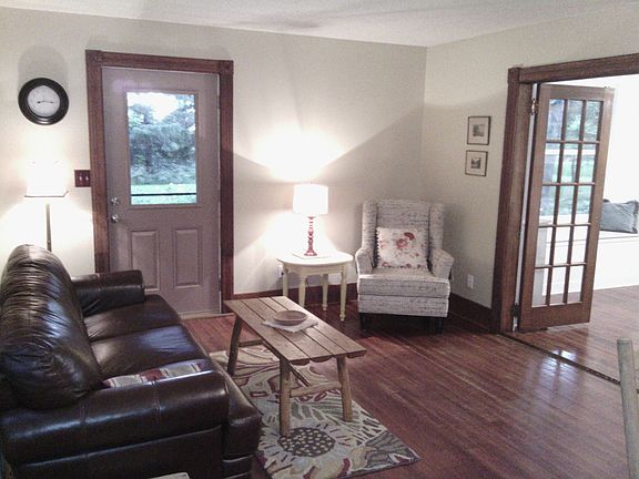 5th image of 15231 Elmcrest Ave N