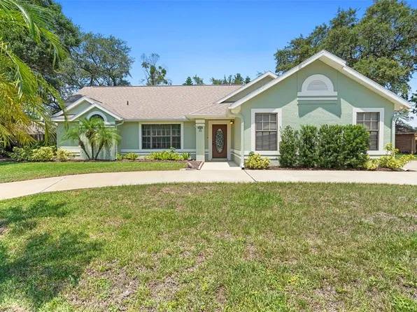 25 Pine Glen Dr, Debary, FL 32713