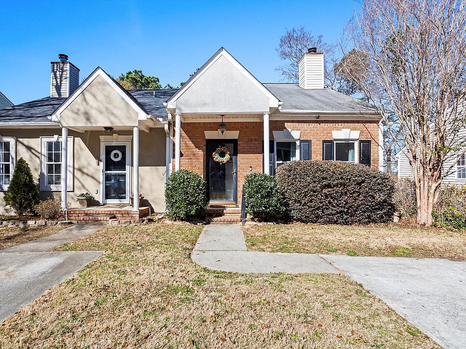 1st image of 138 Hammond Place Cir