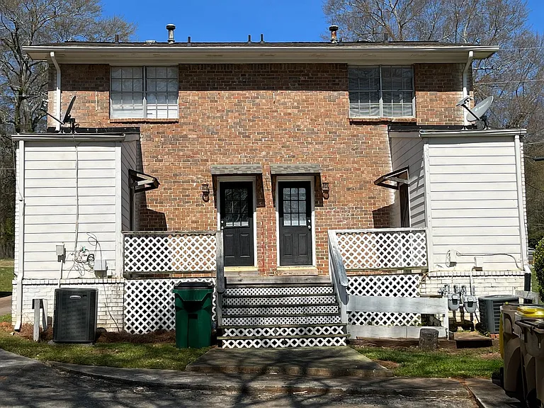 389 Mimosa Dr — Photo 11