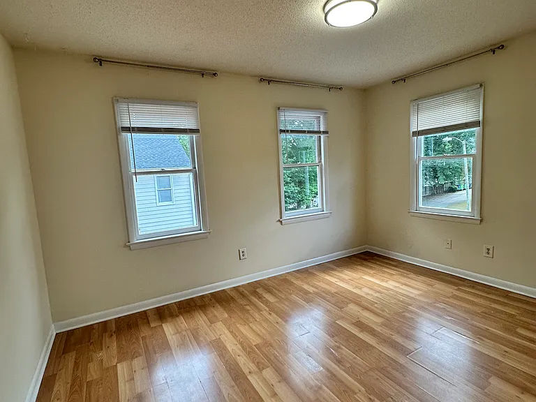 1005 Carlton Ave #A — Photo 7