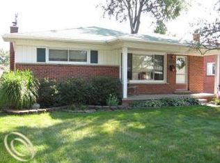 26605 Baldwin St, Dearborn Heights, MI 48127