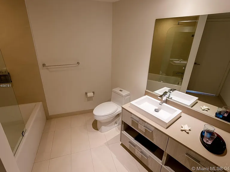 4111 S Ocean Dr #1810 — Photo 17