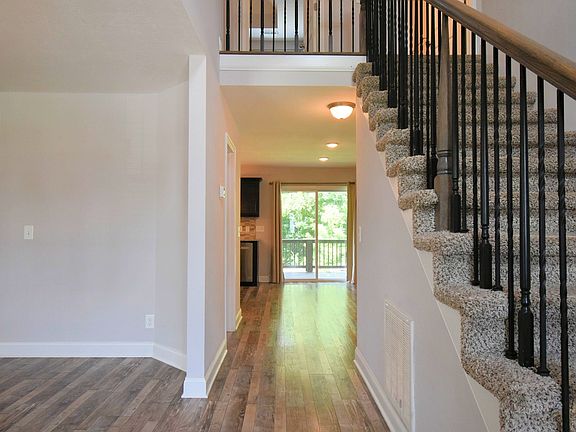 4th image of 1162 Belvoir Ln