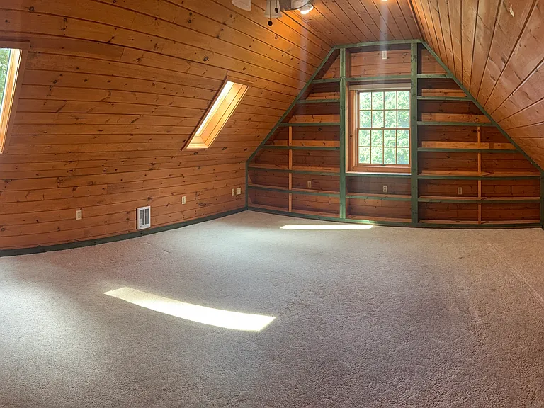 214 Eagle Rd — Photo 4