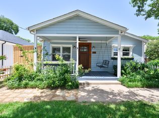 613 E Worth St, Grapevine, TX 76051