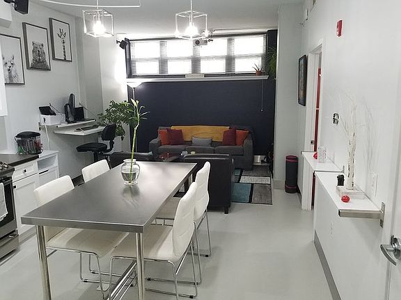 Living Room & Dining Area