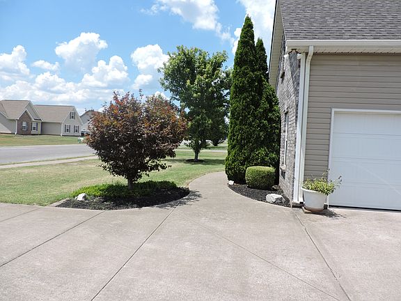 4th image of 3348 Cornerstone Dr