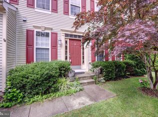17509 Tedler Cir, Round Hill, VA 20141
