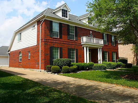 2nd image of 1806 Maidenhair Ln