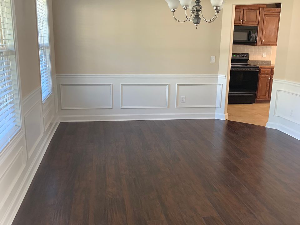 2nd image of 131 Red Bud Rd