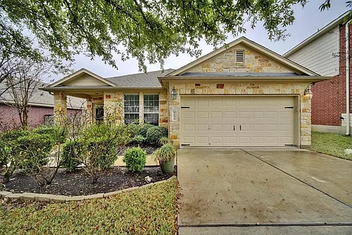 1696 Stonehaven Ln Photo 1