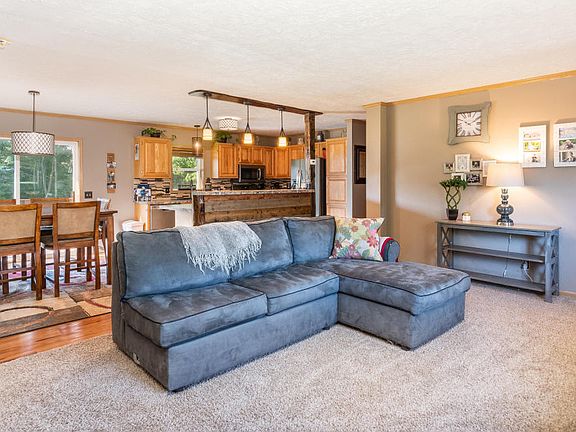 5th image of 6904 84th St SE
