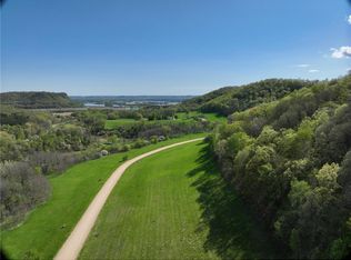 S1520 Shawnee Dr, Alma, WI 54610