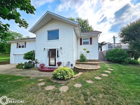 1209 S Washington Ct, Lake Mills, IA 50450