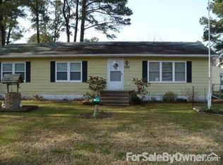 6426 Canal Ln, Chincoteague Island, VA 23336