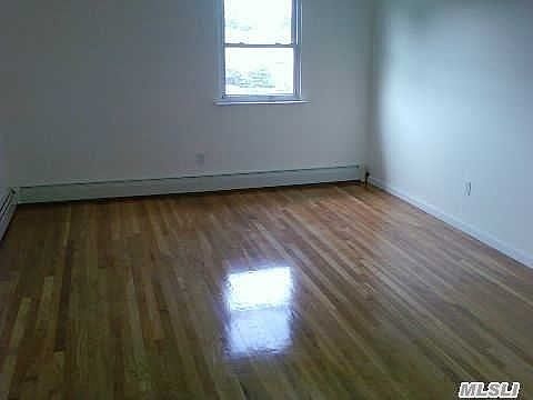 1st image of 1121 E 81st St
