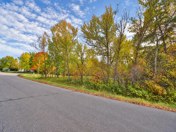 Brandon Way, Brainerd, MN 56401