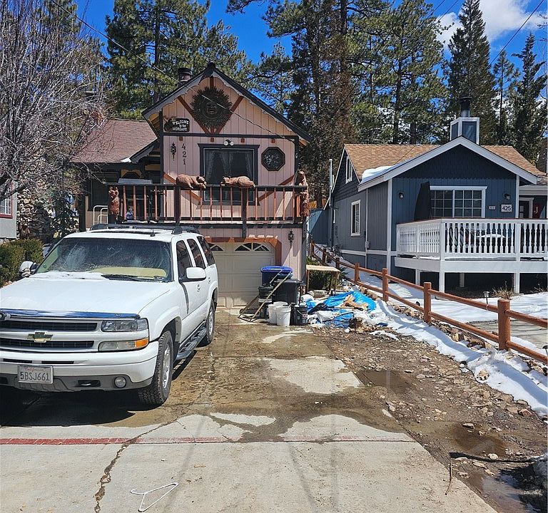1st image of 421 Arroyo Dr