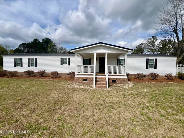 5131 Haynes Lennon Highway, Chadbourn, NC 28431