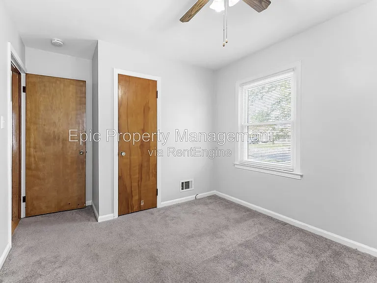 2119 Moran Ave — Photo 9