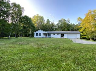 688 Main St, Dixfield, ME 04224