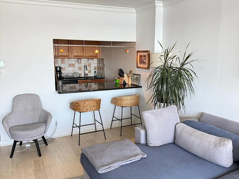 7000 Boulevard E #43A — Photo 3