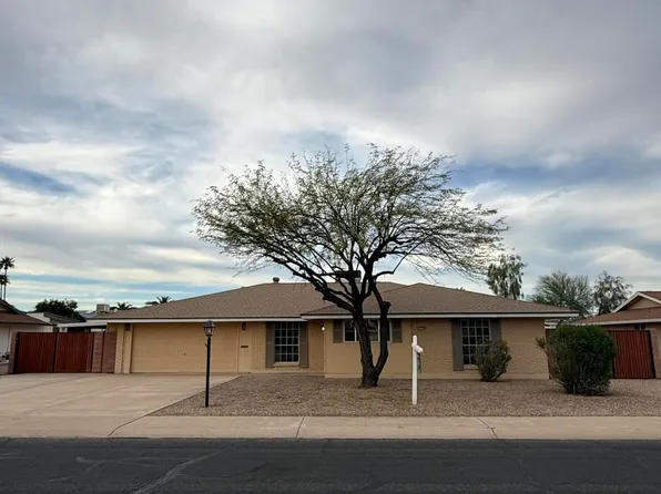 10332 W Wininger Cir, Sun City, AZ 85351