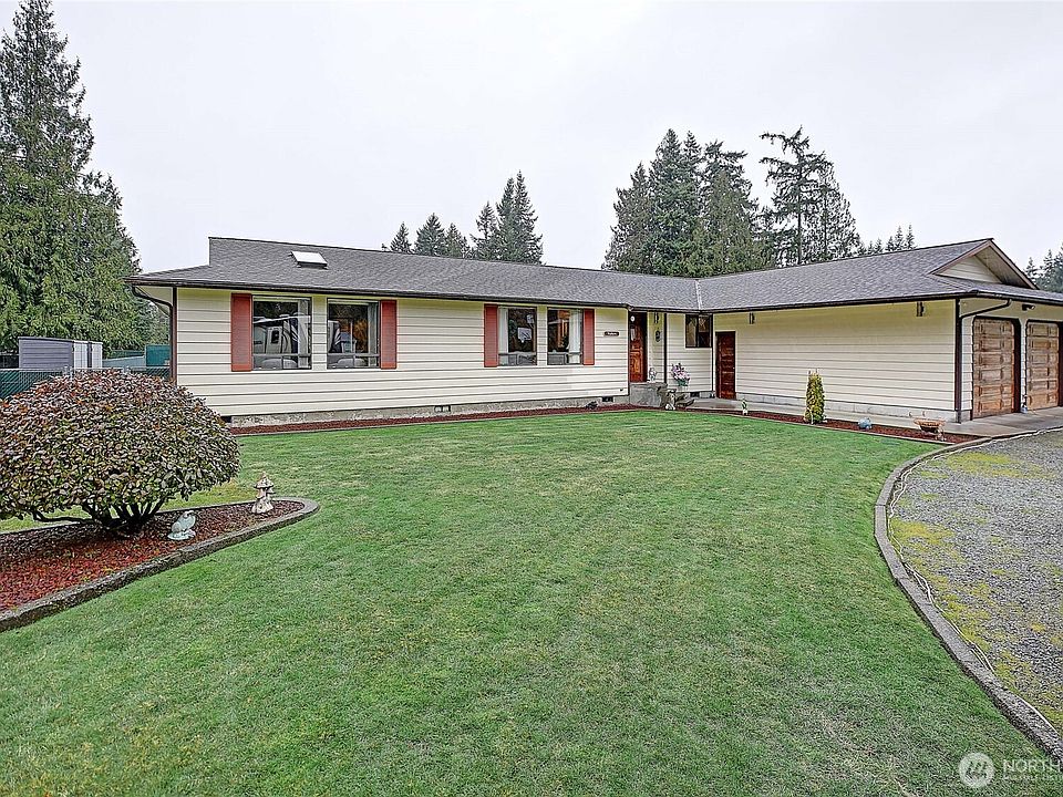 1st image of 31812 77th Drive NW