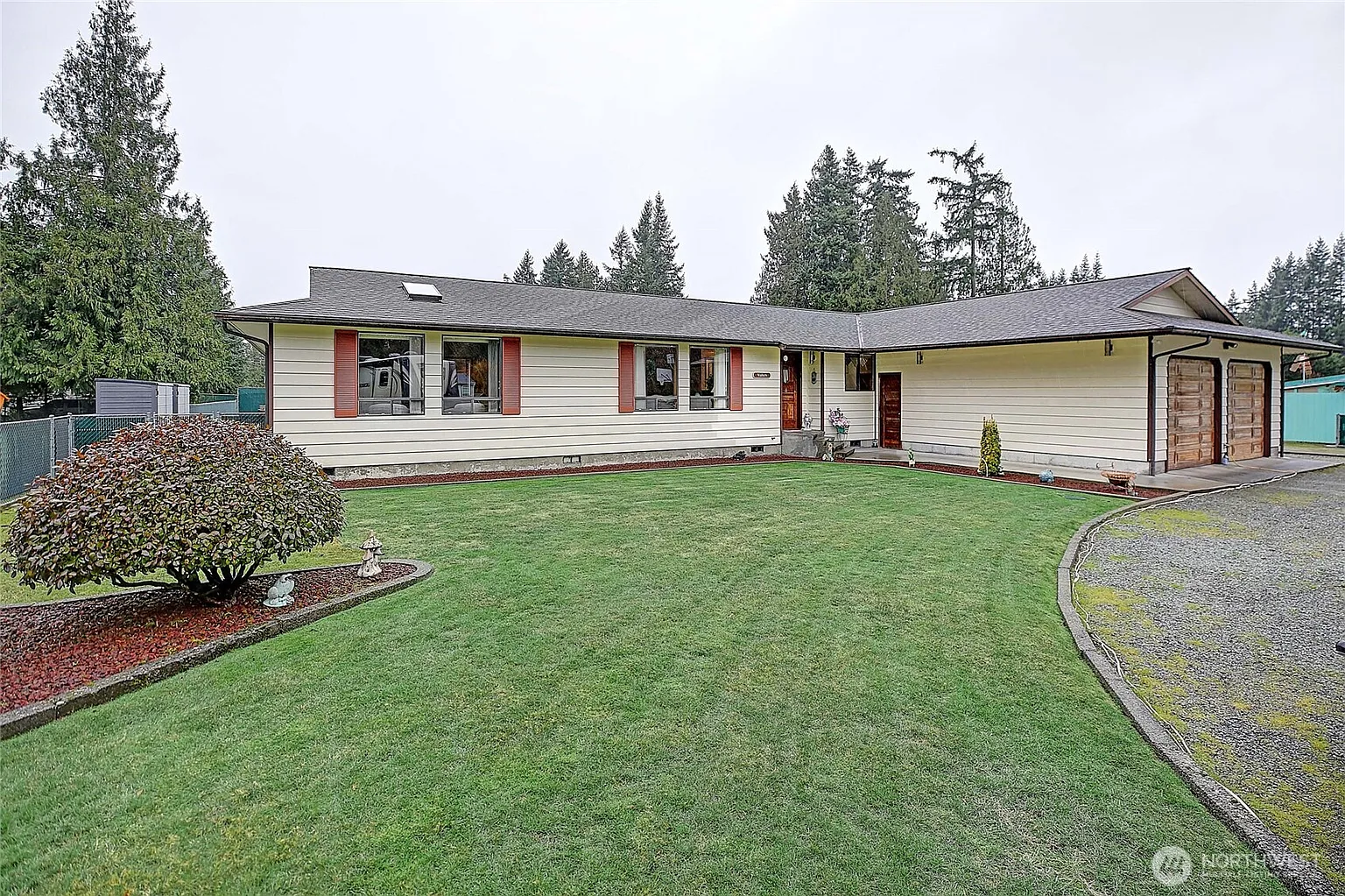 31812 77th Drive NW photo 1
