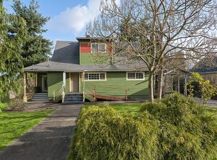 511 E C St, Rainier, OR 97048