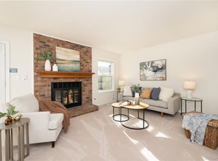 7244 E Briarwood Cir, Centennial, CO 80112