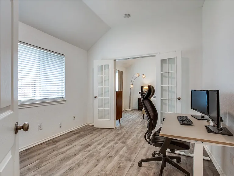 3306 Ashleaf Dr — Photo 17