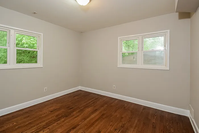 2712 Cherry Laurel Ln SW — Photo 10