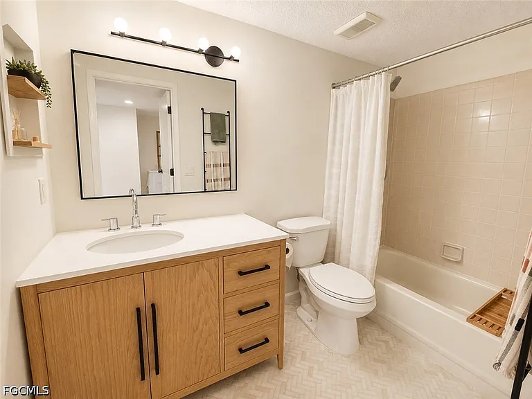 13625 Eagle Ridge Dr #334 — Photo 7