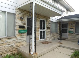 9745 W Reichert Pl, Milwaukee, WI 53225