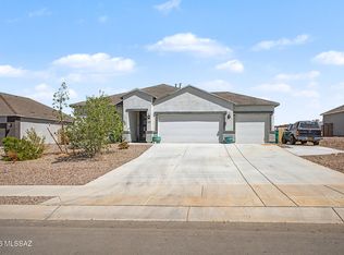 530 W Lexington St, Vail, AZ 85641